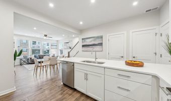 44603 WOLFHOUND Sq, Ashburn, VA 20147