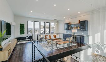 122 College St #301, Asheville, NC 28801