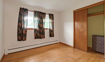 52 Fairview Ave, Bristol, CT 06010