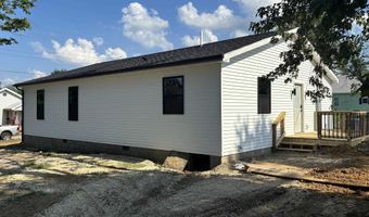622 Illinois St, Bicknell, IN 47512