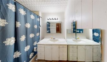 204 NE 10th Ave, Ardmore, OK 73401