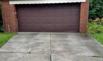 1768 Liberty Dr, Akron, OH 44313