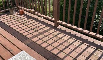 2043 Peach Tree Ln, Algonquin, IL 60102