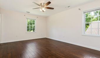 2240 Lawton Bluff Rd, Charlotte, NC 28226