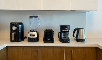 629 Keeaumoku St 3709, Honolulu, HI 96814