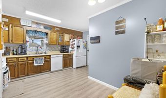 520 Kimberly Dr, Albertville, AL 35950