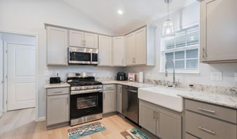 395 Pine Oaks Farm Rd, Aynor, SC 29511