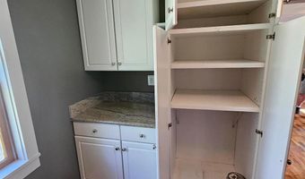 136 N PIONEER Ln, Augusta, WV 26704