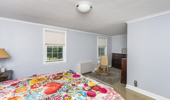 28 Tudor Rd, Albany, NY 12203