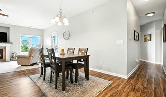 1092 Walnut Ave 117 Bld E, Riverside, IA 52327