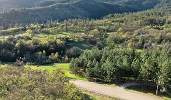 500 Conifer Way, Ashland, OR 97520