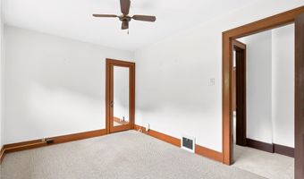 101 Ambridge Ave, Ambridge, PA 15003