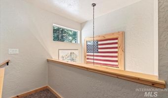 23 Waterline Ln, Cascade, ID 83611
