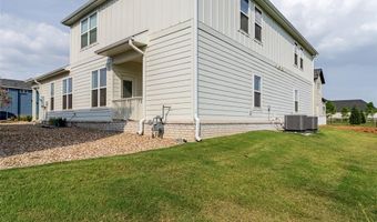 2809 SW Hampshire Ave, Bentonville, AR 72713