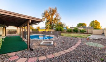 1729 W BROOKS St, Chandler, AZ 85224