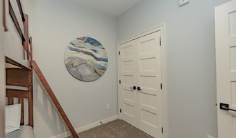 570 Linden Dr. 204, Arnolds Park, IA 51331