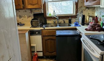 6 Elaine St, Bozrah, CT 06334