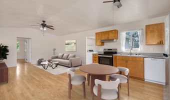 15-2048 9TH Ave, Keaau, HI 96749