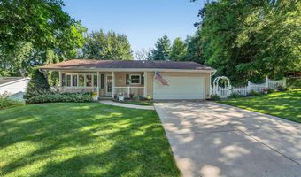 6809 Pilgrim Rd, Madison, WI 53711