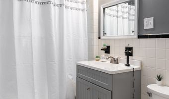 154 Rose St, Bridgeport, CT 06610