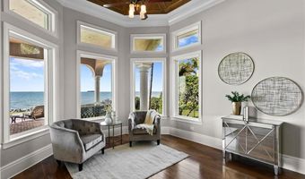 6308 MARBELLA Blvd, Apollo Beach, FL 33572
