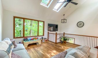 162 Alpine St, Aliquippa, PA 15001