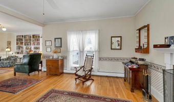 19 Church St, Alton, NH 03809