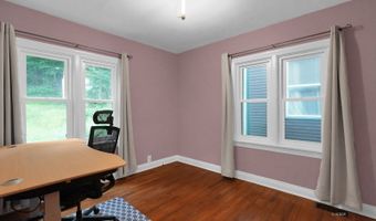 165 Grosvenor St, Athens, OH 45701