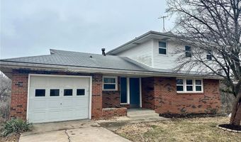 30 W Marietta Pl, Alton, IL 62002