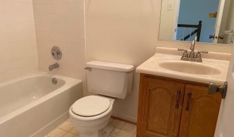 6558 SAND WEDGE Ct, Alexandria, VA 22312