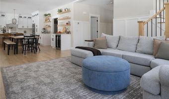 450 Carrs Pond Rd, East Greenwich, RI 02818