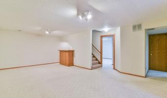 4055 Farmstead St, Bel Aire, KS 67220