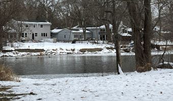 1205 Rattray Dr, Algonquin, IL 60102