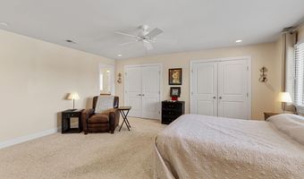 7578 BEACH Dr, Pasadena, MD 21122