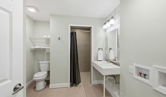 22125 Driftwood Ln, Abingdon, VA 24211