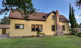 702 N 2nd St, Alpine, TX 79830