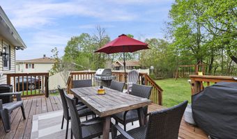 60 Willow St, Adams, MA 01220