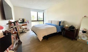 9800 W Bay Harbor Dr 404, Bay Harbor Islands, FL 33154