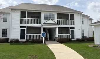 2800 S Knightsbridge Cir, Ann Arbor, MI 48105