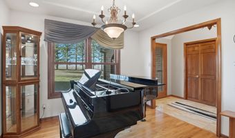 10047 SW 101st St, Auburn, KS 66402