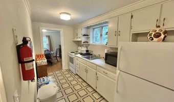 20 Huckleberry Hill Rd, Avon, CT 06001