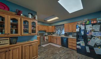 618 Montana Ave, Basin, WY 82410