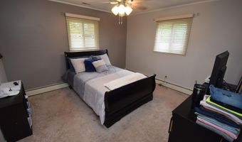 9640 Shady Ln, Algonac, MI 48001