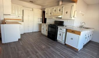 218 E Rose St, Carlsbad, NM 88220