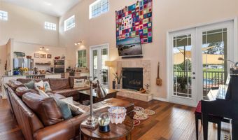 18525 LAKE Rd, Altoona, FL 32702