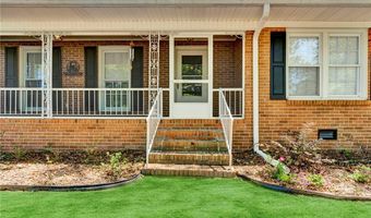 302 Forest Ln, Belton, SC 29627