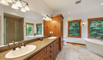 158 McCaffery Lookout Trl, Bigfork, MT 59911