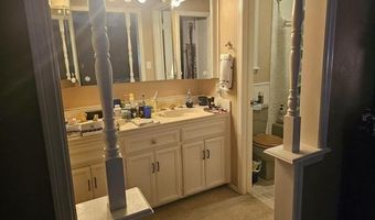 1232 S Rockford Rd, Ardmore, OK 73401