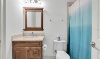 811 BIRDIE Way, Apollo Beach, FL 33572