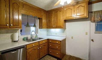 359 BYNUM ACRES Dr, Anniston, AL 36201